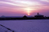 【ふるさと賞】：園舎の夕景